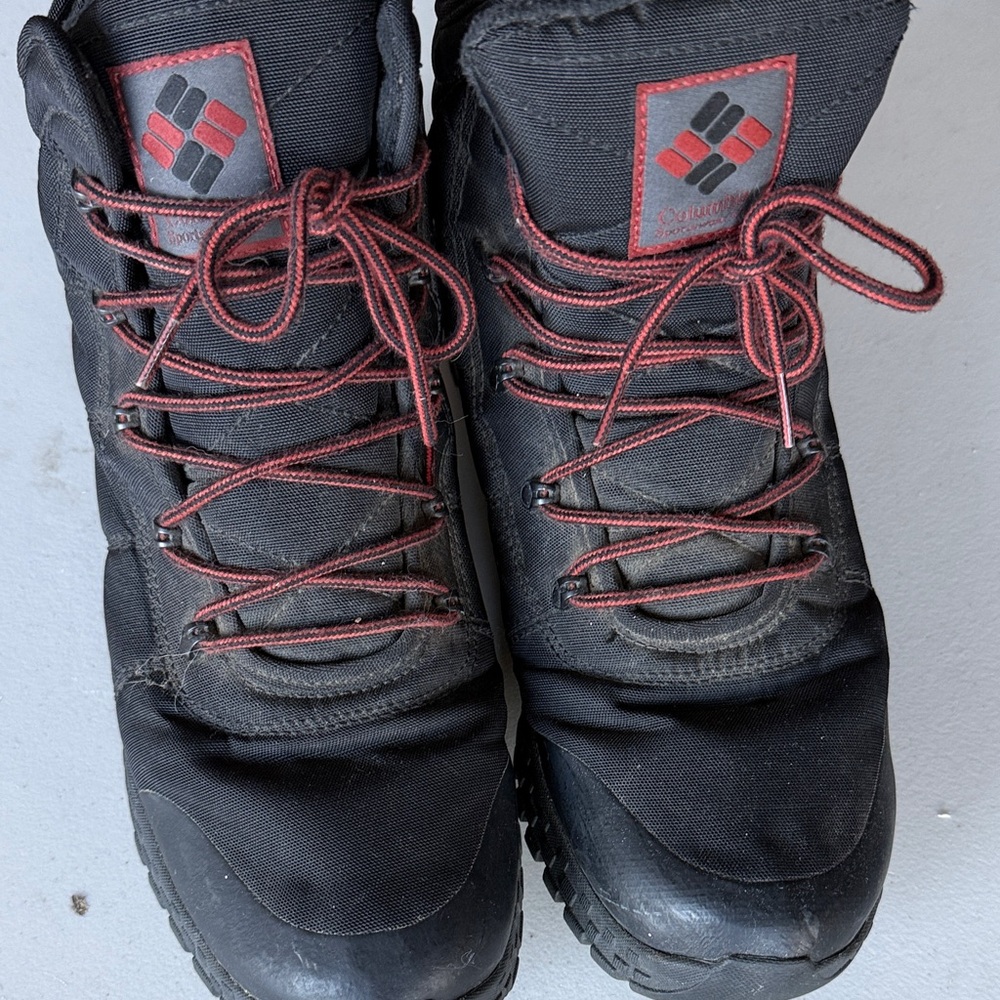 Columbia Black and Red Outdoor Boots